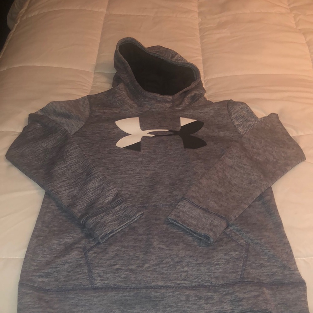 Girls size large under armour sweatshirt